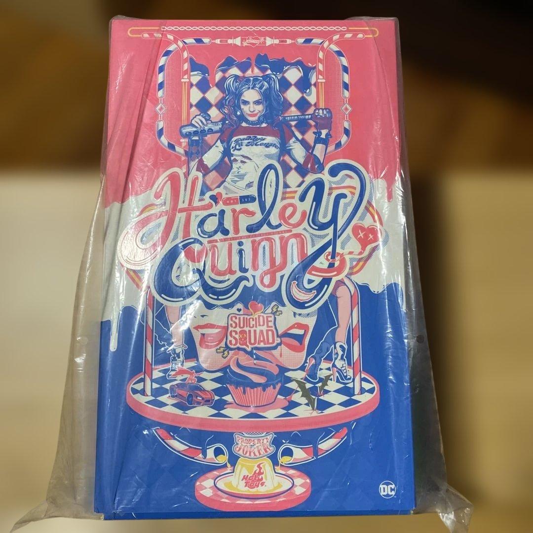 ハーレークイン　限定フィギュア