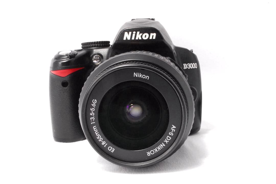 高画質✨届いてすぐ使える✨軽量✨スマホ転送可✨Nikon D3000✨簡単操作✨
