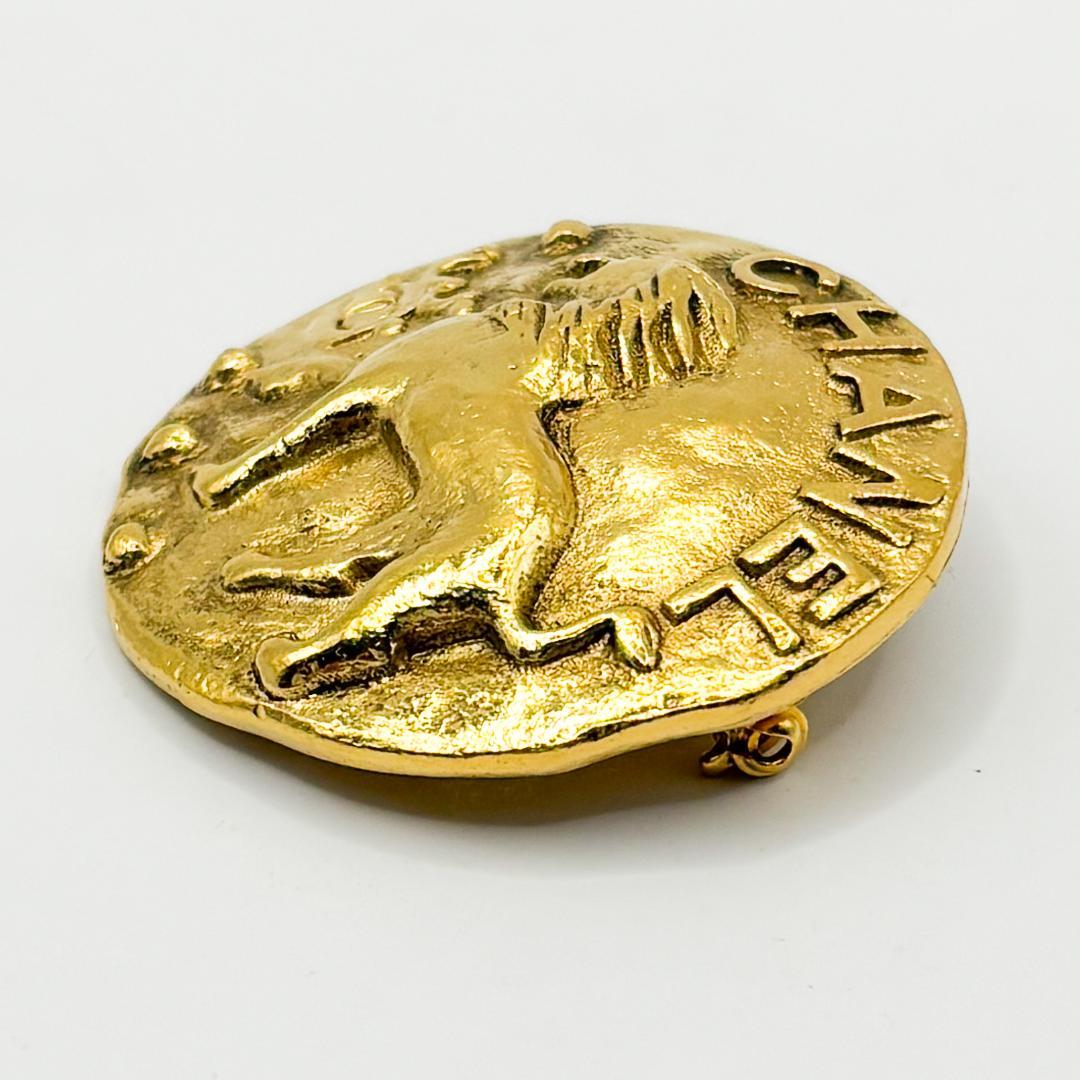 レア 美品 シャネル ブローチ ライオン モチーフ ゴールド GP ラウンド