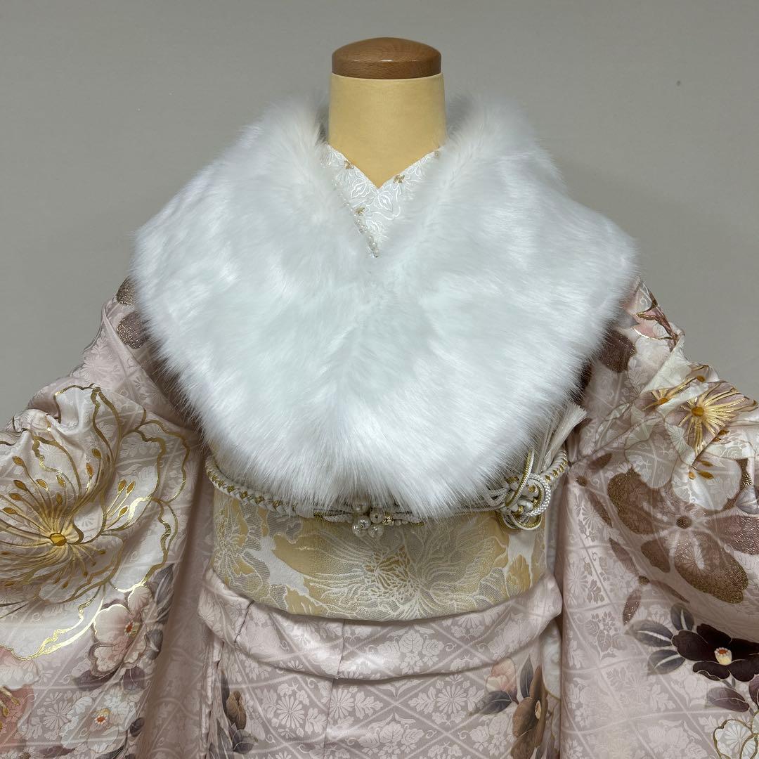 上品なくすみピンクの椿の柄の振袖フルセット