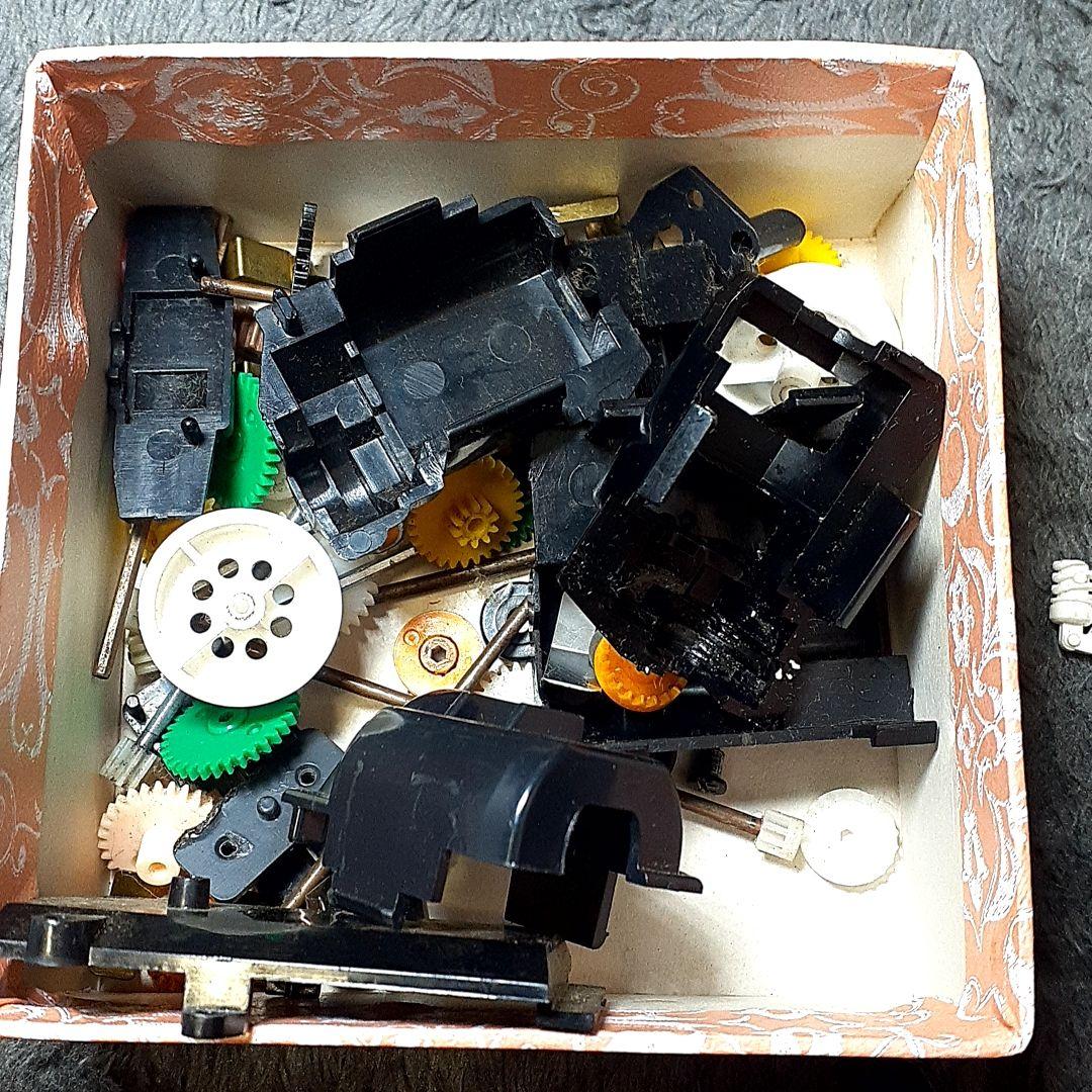 ミニ四駆セット　ボディ✕8 シャーシ✕6　その他パーツ　ジャンク　レトロ