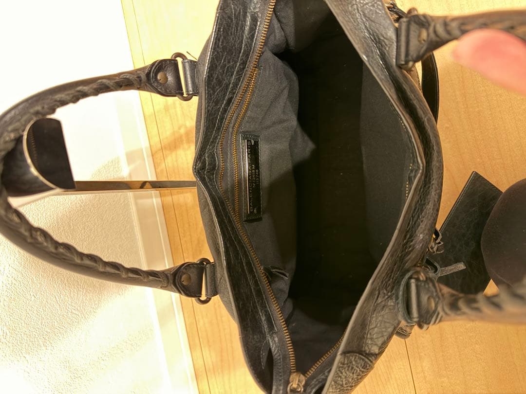 BALENCIAGA ヴィンテージシティ