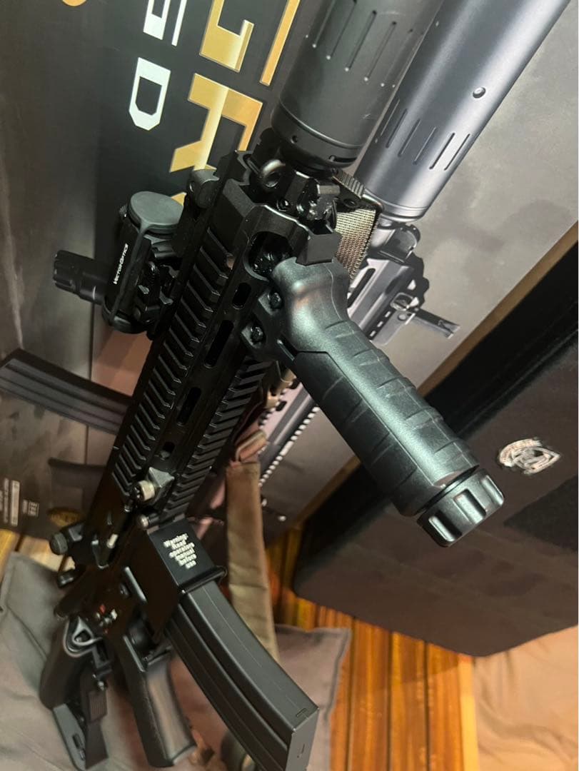 東京マルイ 電動ガン　DEVGRU Custom HK416D オプション多数