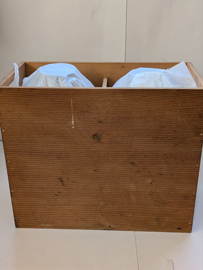 特選、輪島塗、蒔絵金彩細工、沈金菊模様、木製、蓋付椀、吸物椀、10客、保管箱付