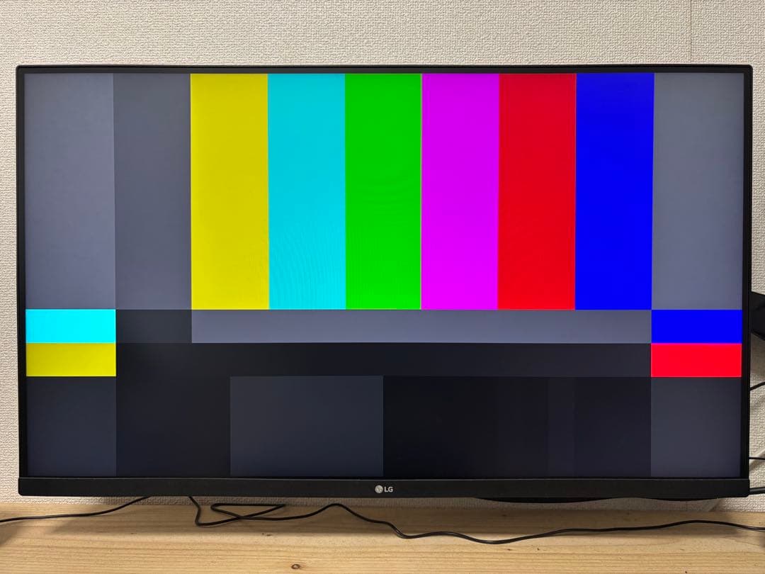 LG ディスプレイ　モニター　32QN600-B