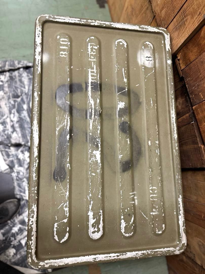 レアお宝品！Vintag！ミリタリー コンテナ 米軍 USA 弾薬庫　収納箱②
