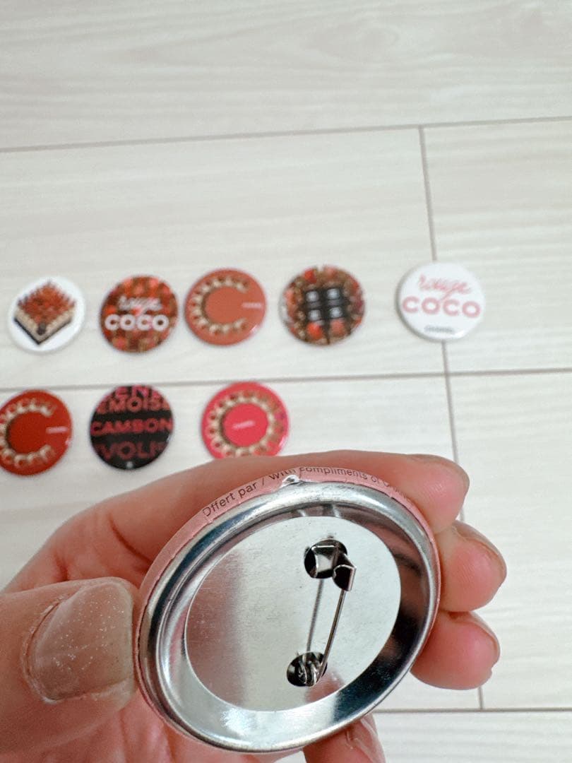 CHANEL rouge COCO ピンバッジ 8個セット