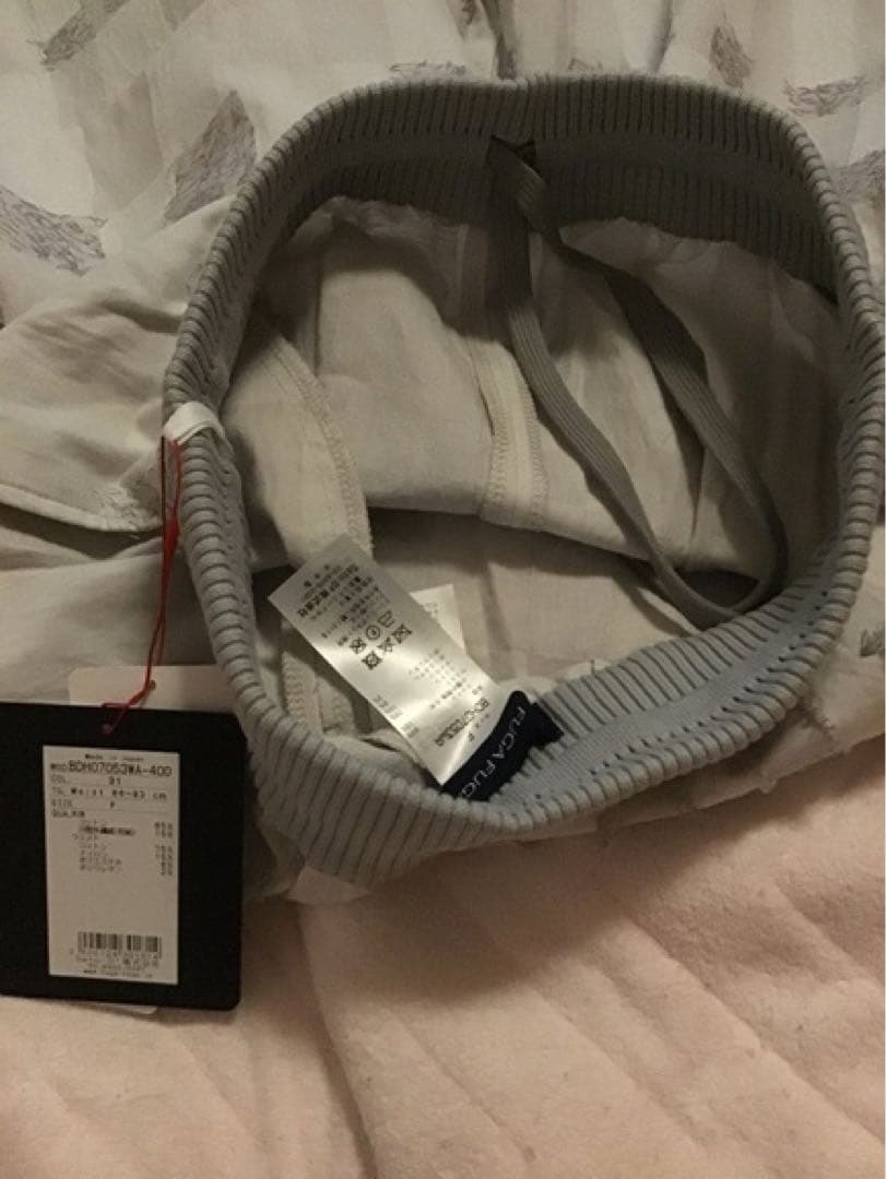 【新品未使用タグ付】 FUGA FUGA-佐藤繊維・ワイドパンツ