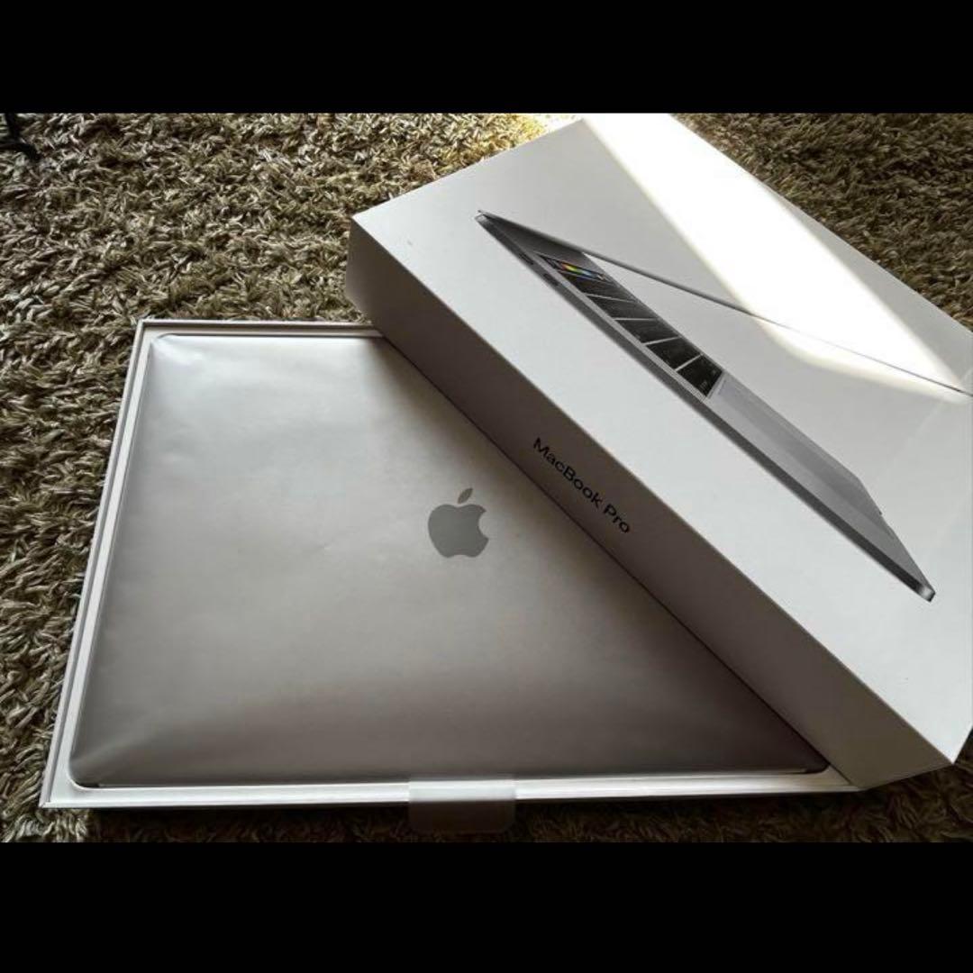 【大SALE】50万以上　APPLE MacBook Pro 2TB ケース付き