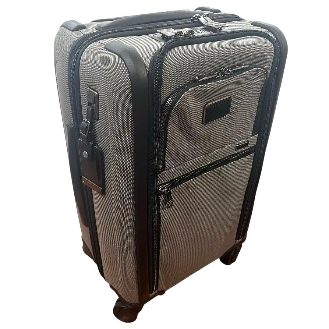 TUMI ALPHA Xインターナショナル・デュアル・アクセス　　キャリーケース