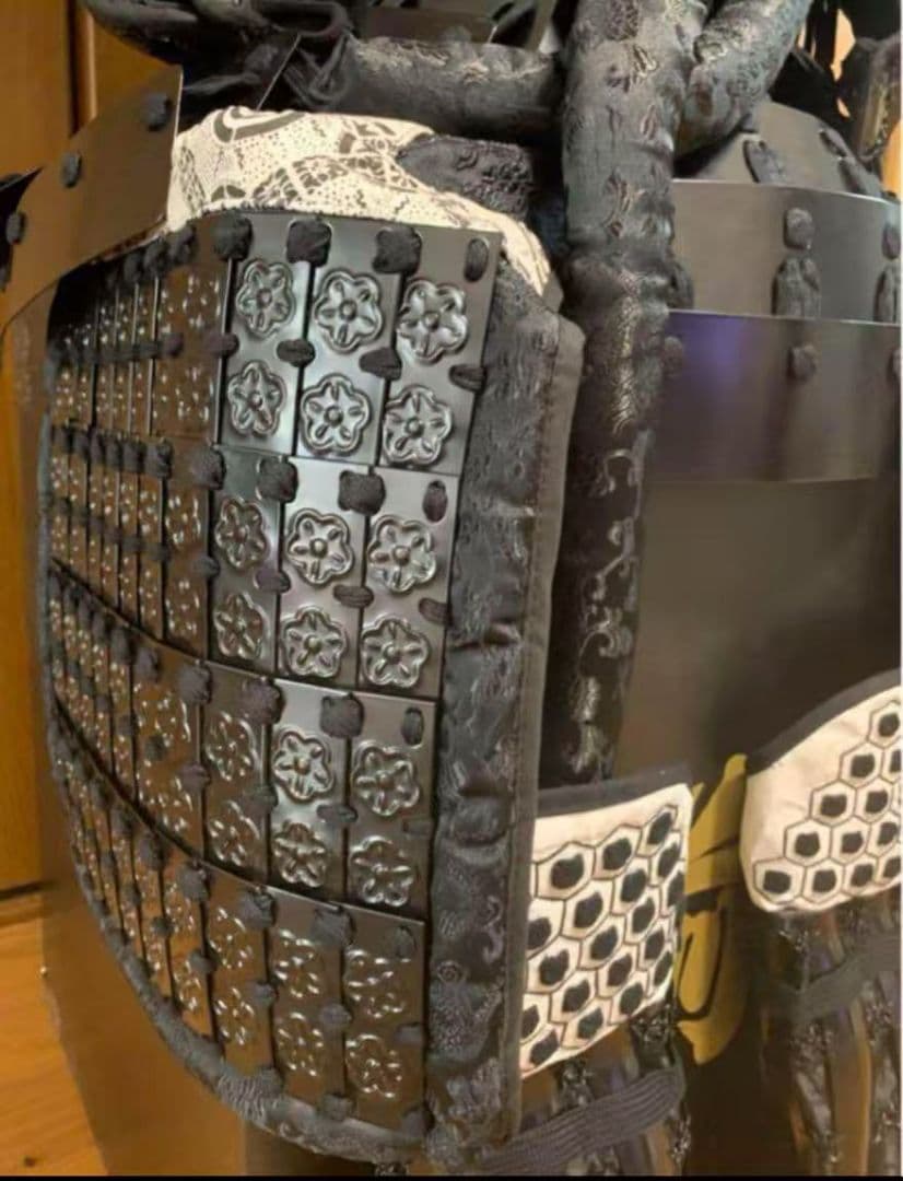 武具　甲冑　等身大　着用可能　兜　鎧