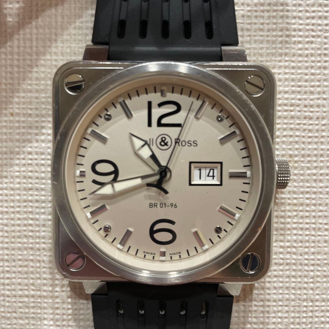 水　廃盤　ベル＆ロス/Bell＆Ross BR-01 ホワイト文字盤