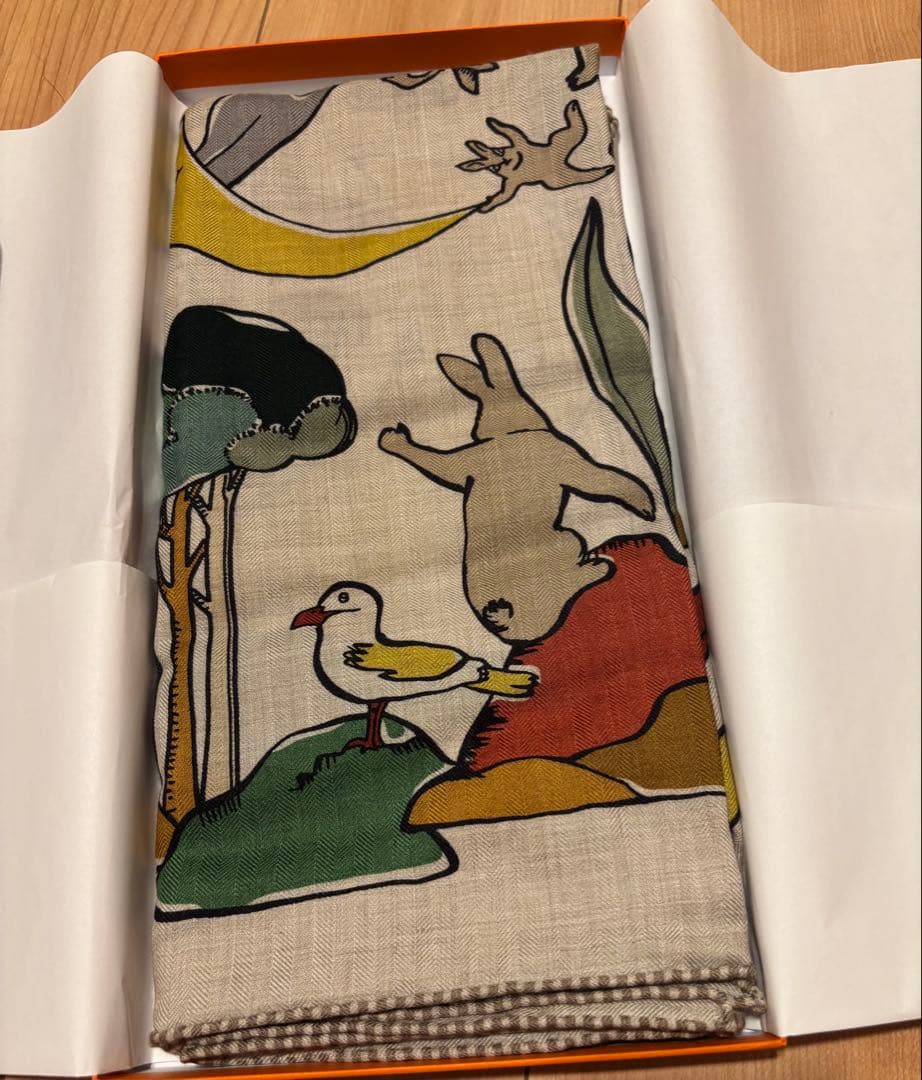 エルメス　トライアングル ジェアン《千と一のウサギ》