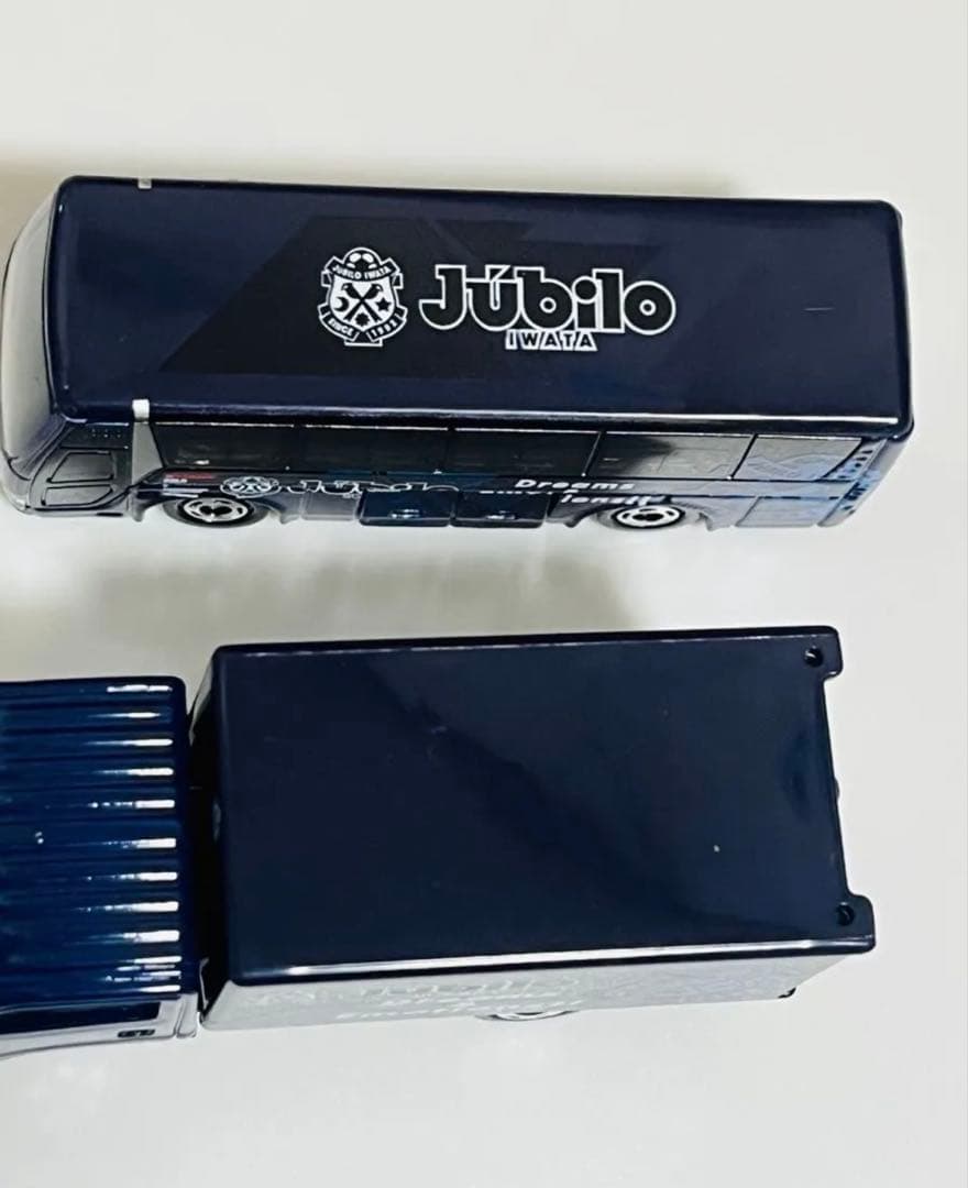 ジュビロ磐田　トミカ　箱なし