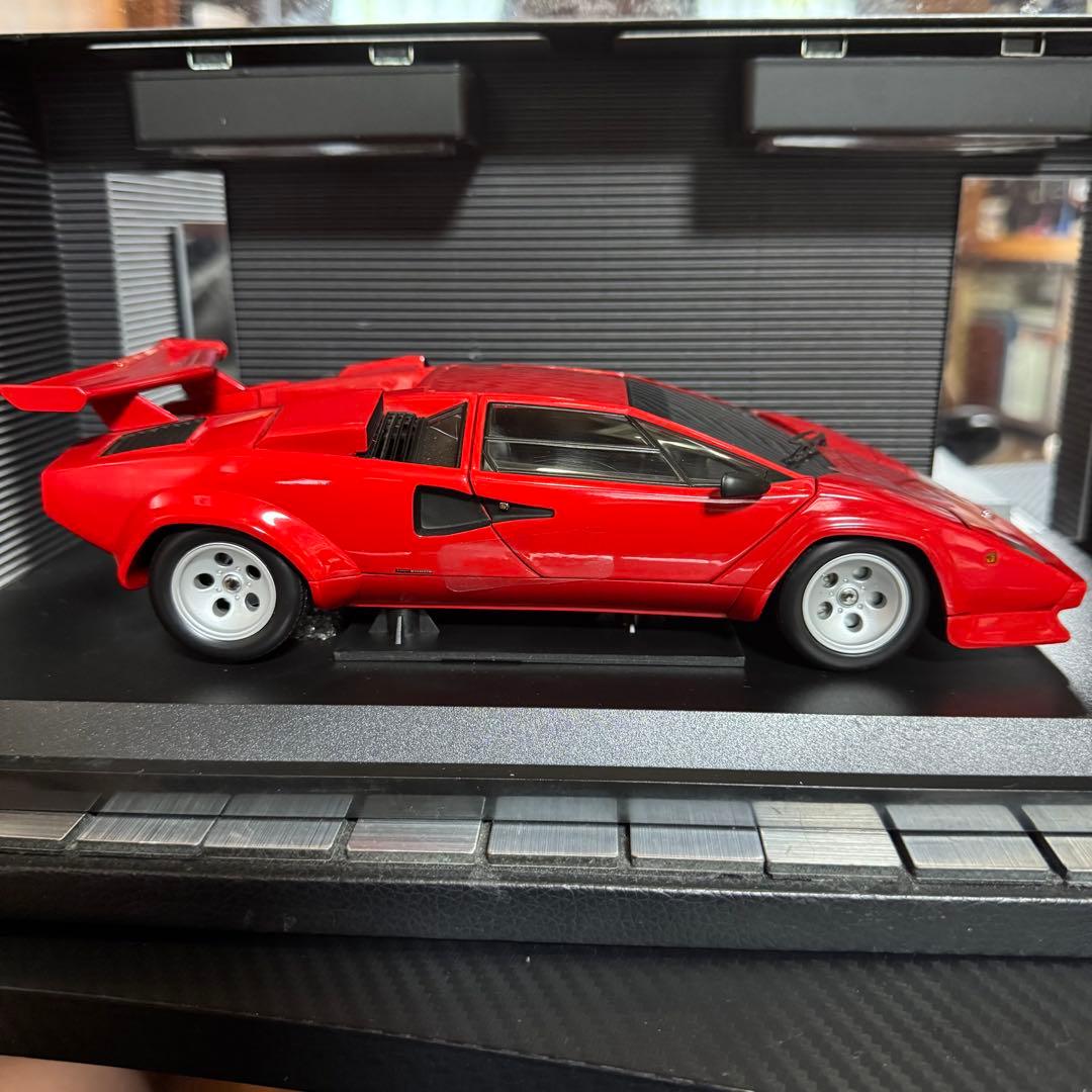 絶版未展示品 京商 1/18 ランボルギーニ カウンタック LP500 レッド