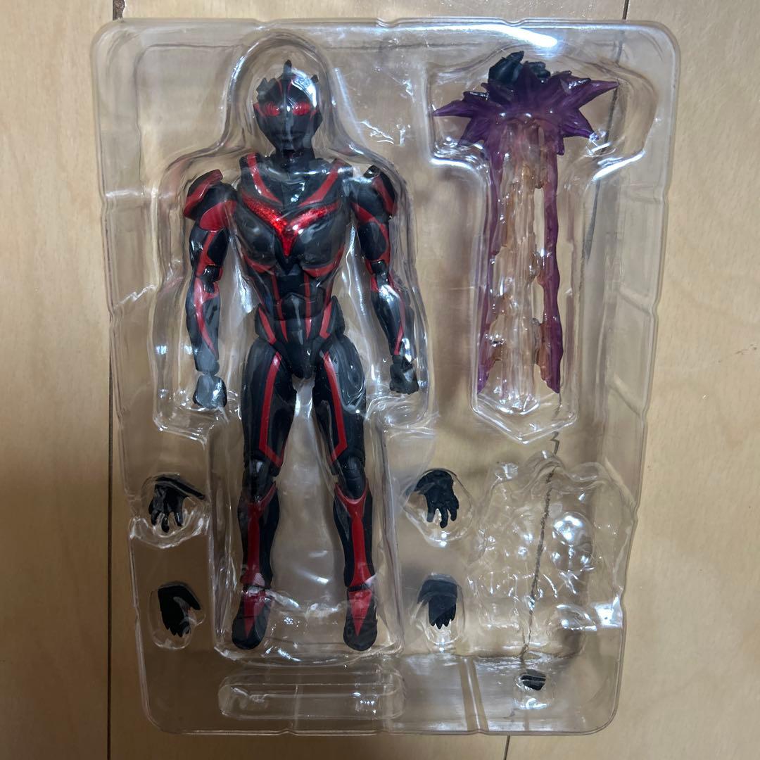 ウルトラアクト　ダークザギ