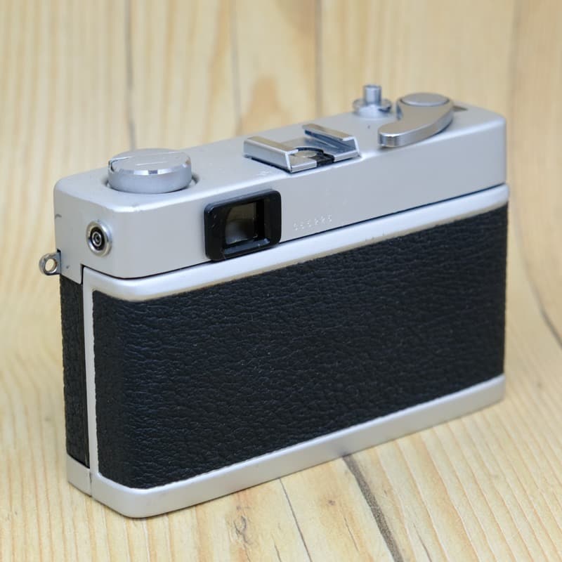 【整備品】KONICA C35 コニカ 　美品