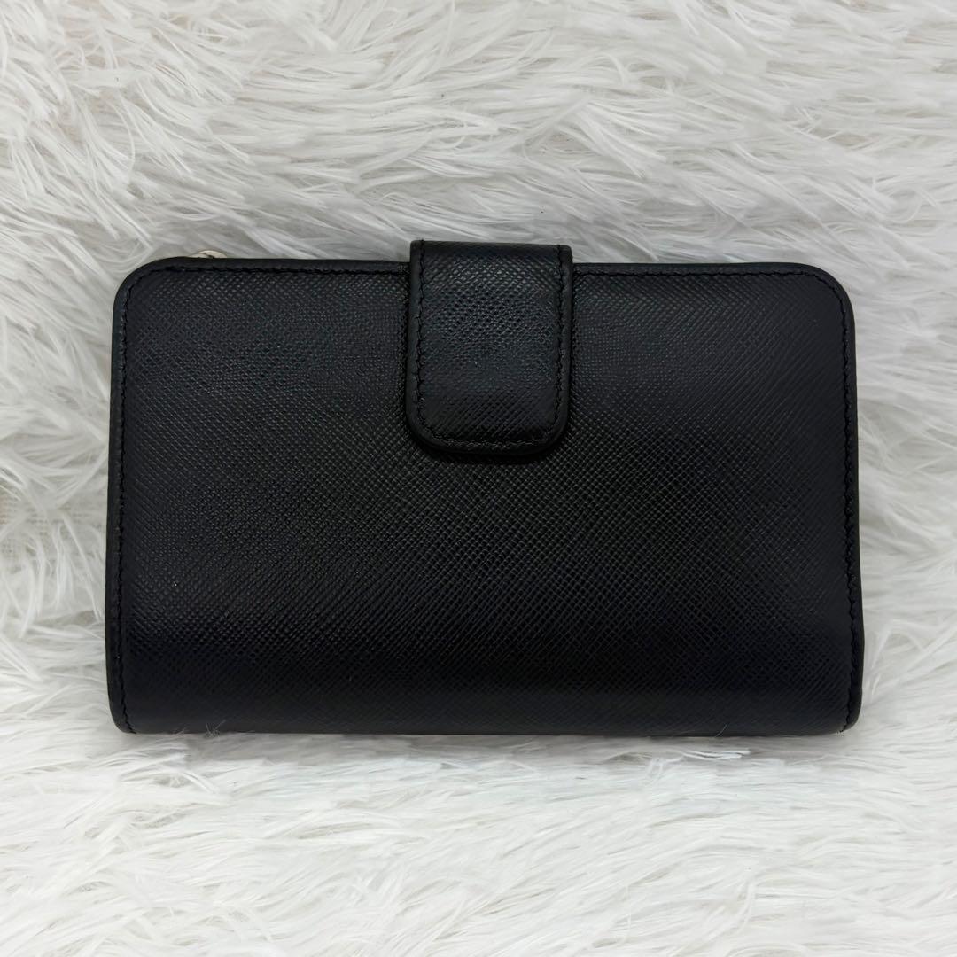 希少/美品✨️プラダ 二つ折り財布 サフィアーノ シャイン リップチャーム 黒