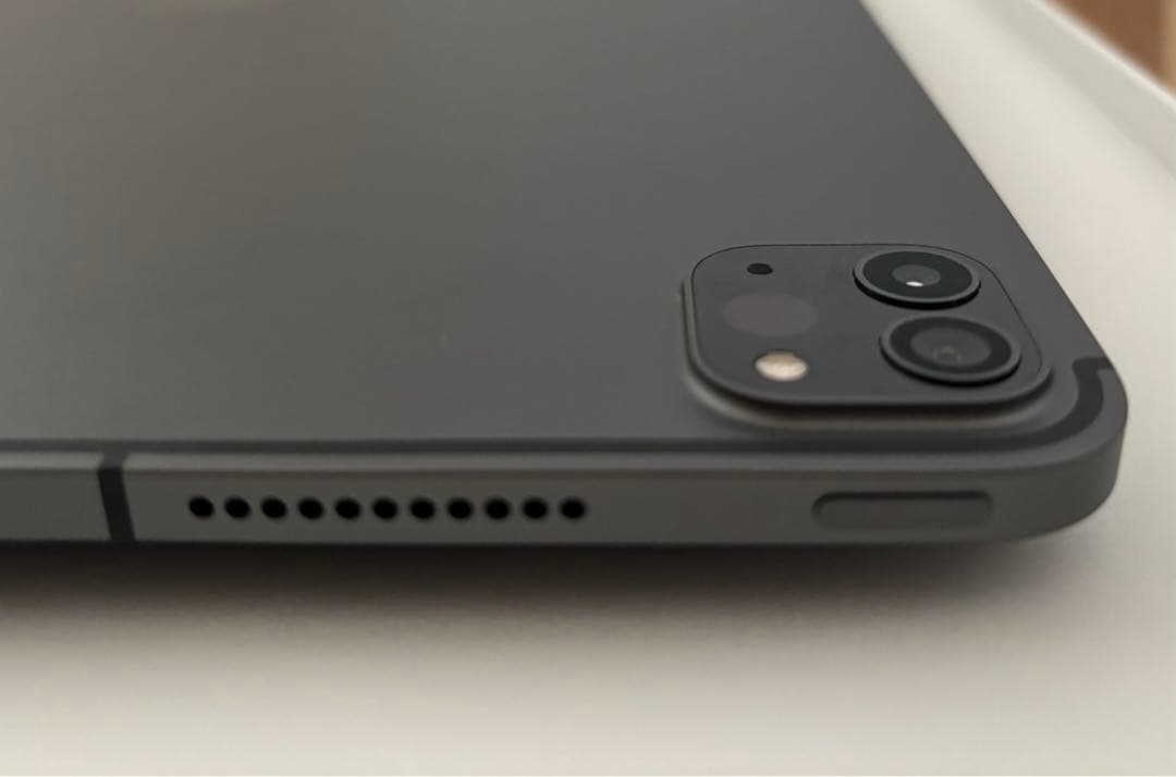 12.9iPadProWi-Fi+Cellular256スペースグレイ第5世代