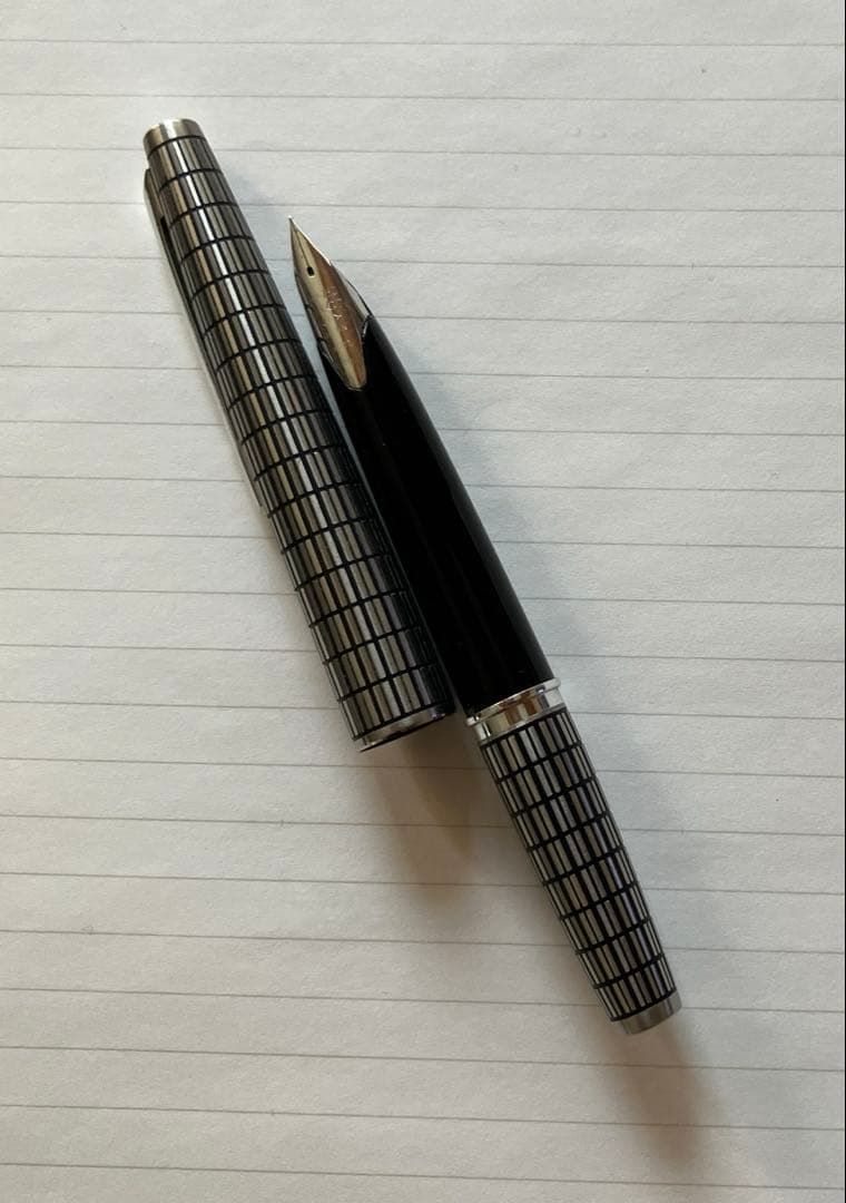 パイロット　エリート 総柄