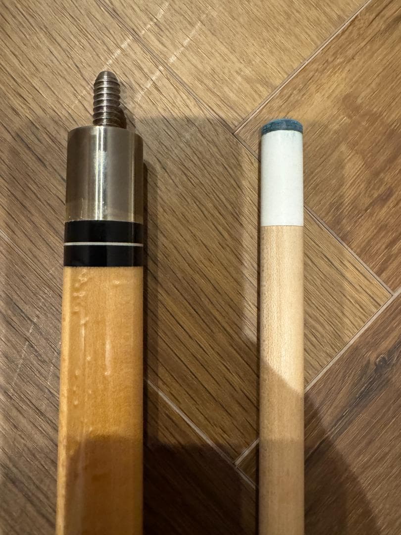 McDermott cue E-K1　ビリヤードキュー