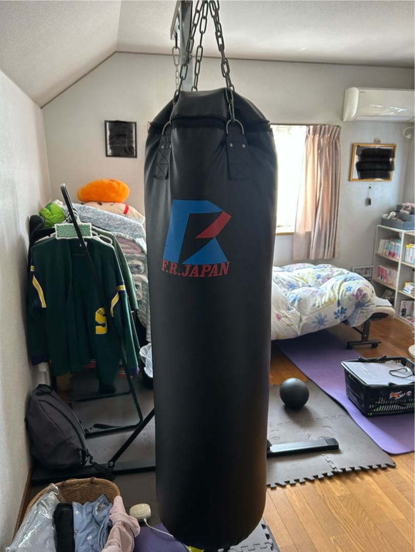 ファイティングロード　吊り下げスタンド付き　サンドバッグ　引き取り限定