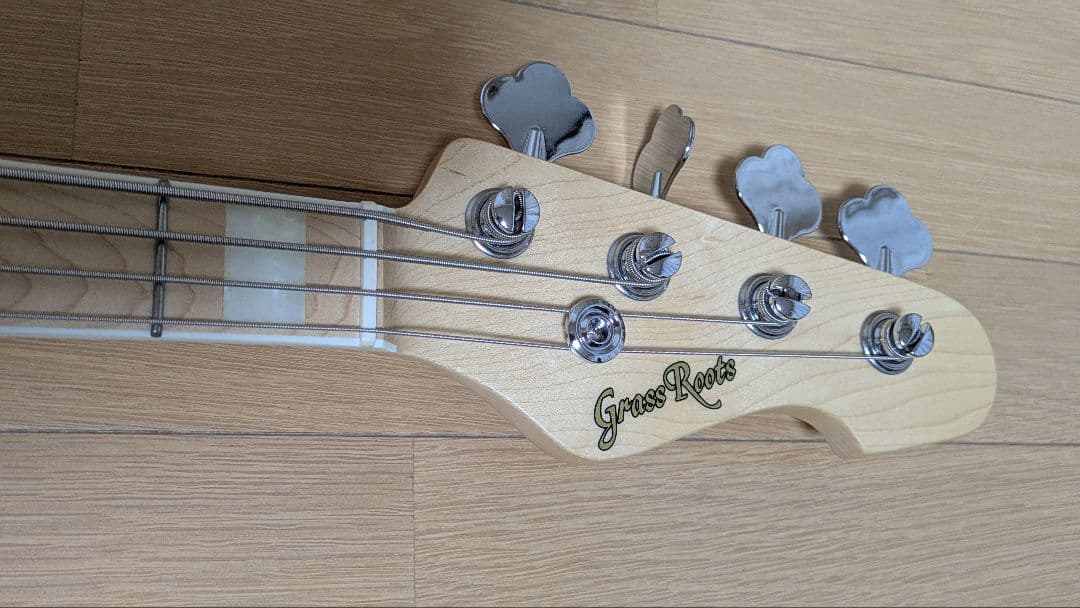 ベース GrassRoots G-AMAZE See Thru Blue