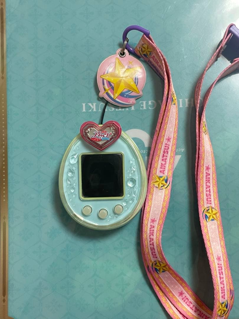 中*す様 最安値‼️たまごっち ピース 本体 ブルー アイカツ たまデコピアス