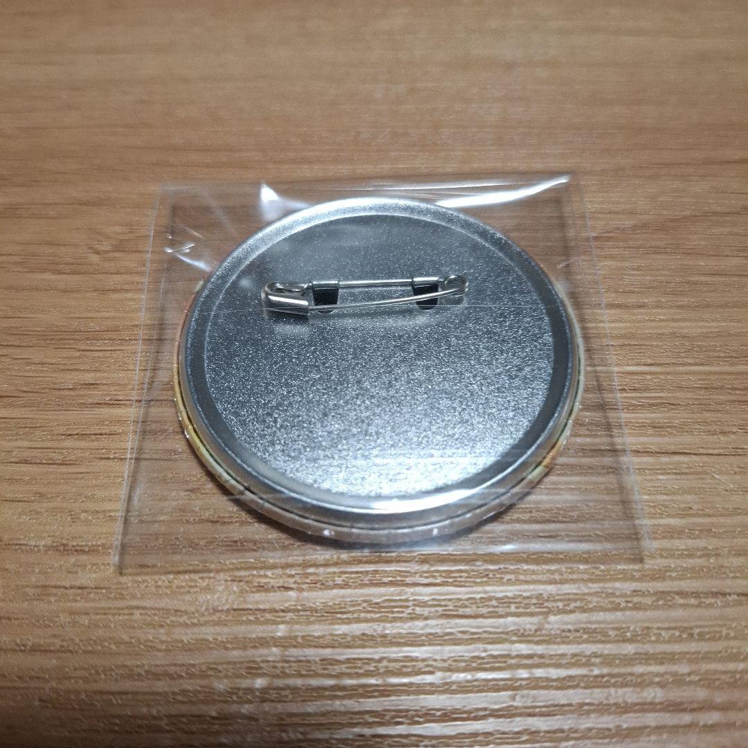 ブルロ 缶バッジ 糸師凛