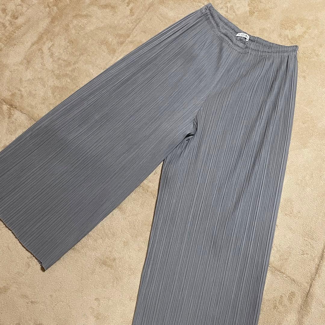 PLEATS PLEASE プリーツプリーズ　パンツ　グレー　イッセイミヤケ