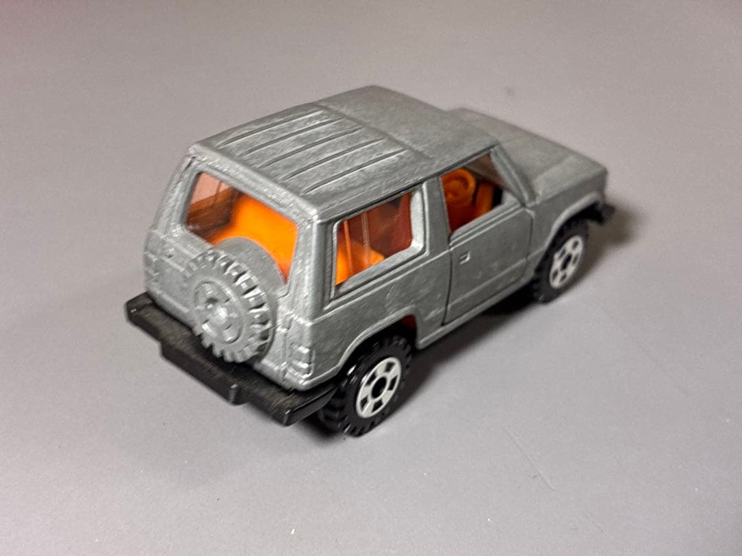 トミカ 日本製 三菱 パジェロ 無塗装