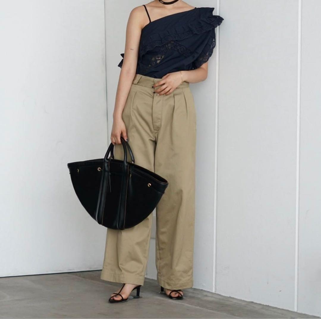 フミカウチダ UNIFORM WEAPON 2-TUCK PANTS 36