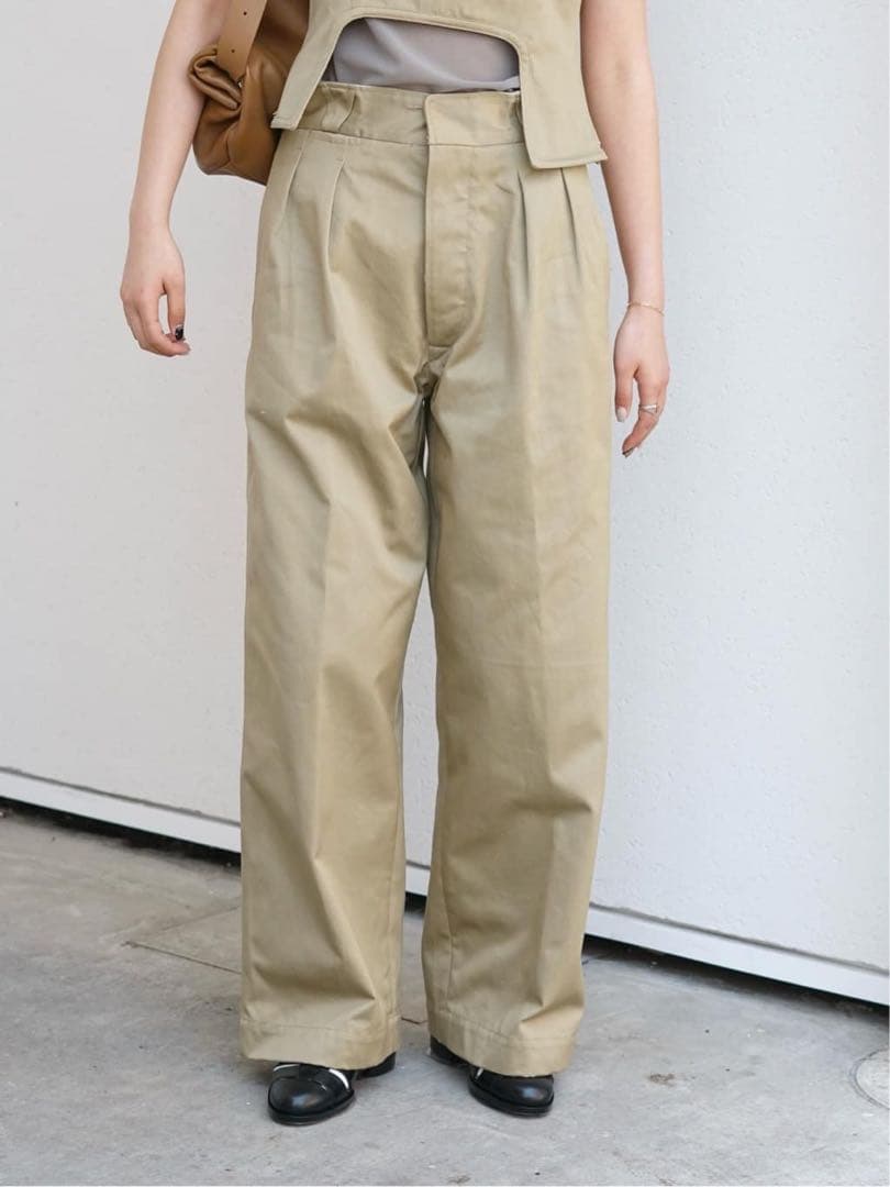 フミカウチダ UNIFORM WEAPON 2-TUCK PANTS 36