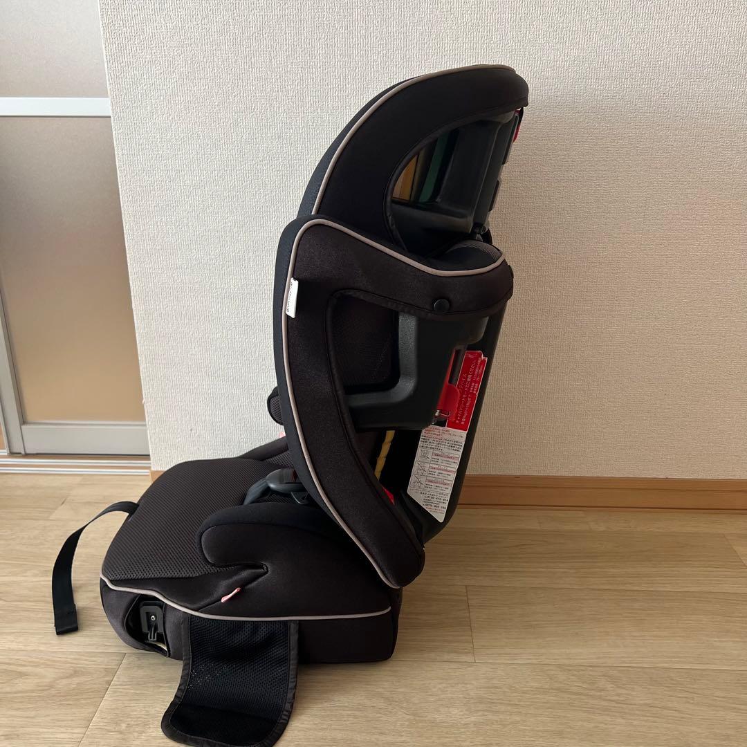 エアグルーヴ プレミアム AD アップリカ　チャイルドシート ジュニアシート