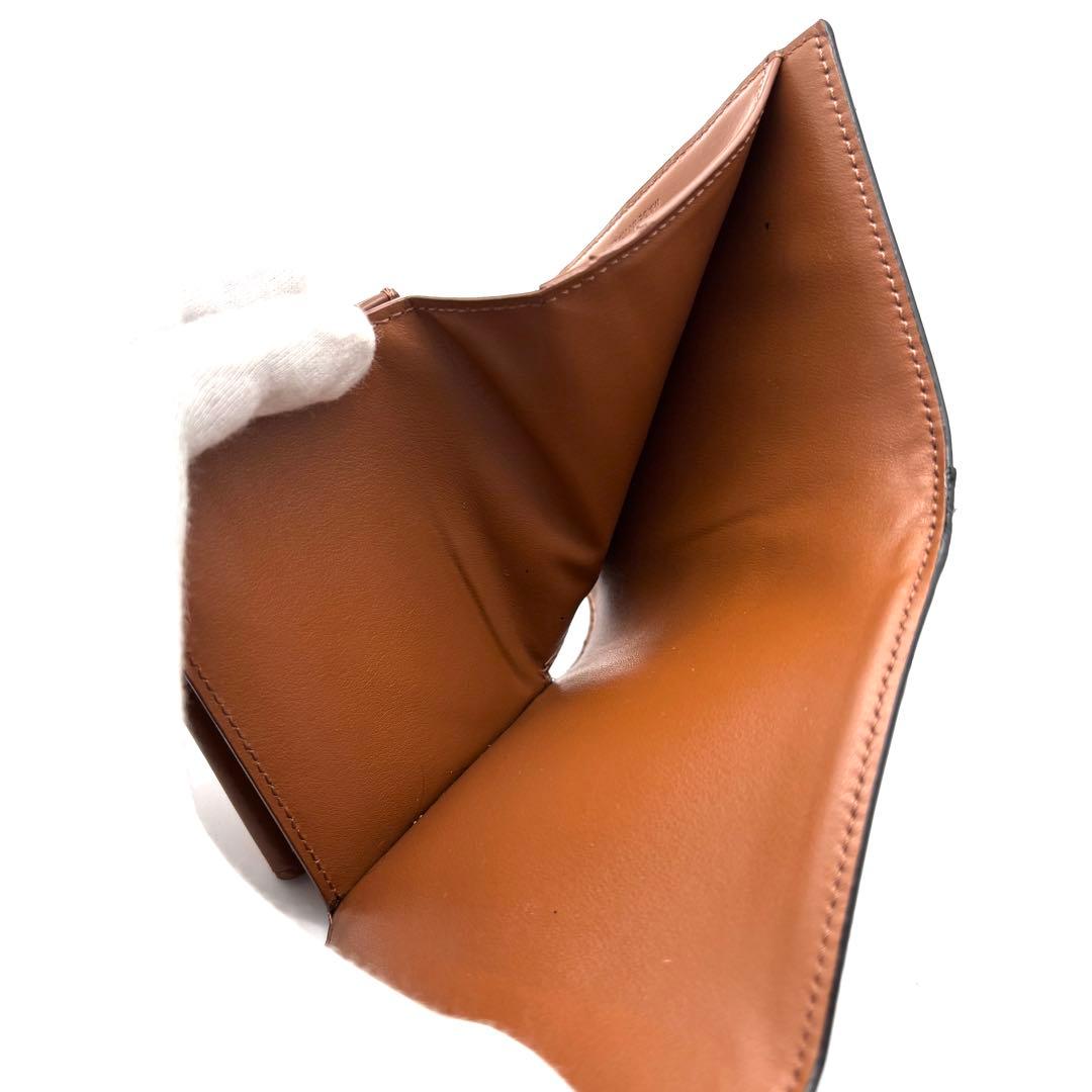 美品 セリーヌ 三つ折り財布 スモール トリフォールド トリオンフ ヒョウ柄