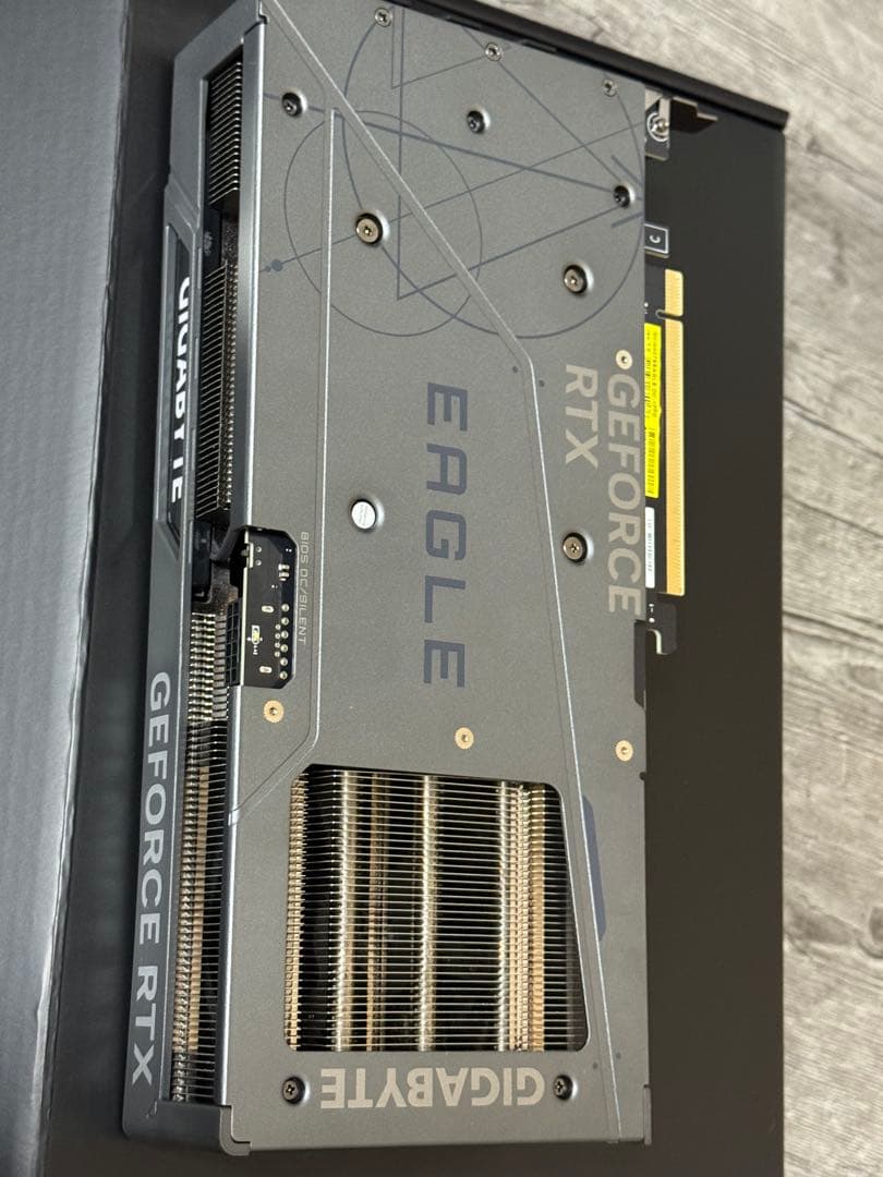 グラフィックボード・グラボ・ビデオカード GIGABYTE RTX 4070 Super EAGLE OC