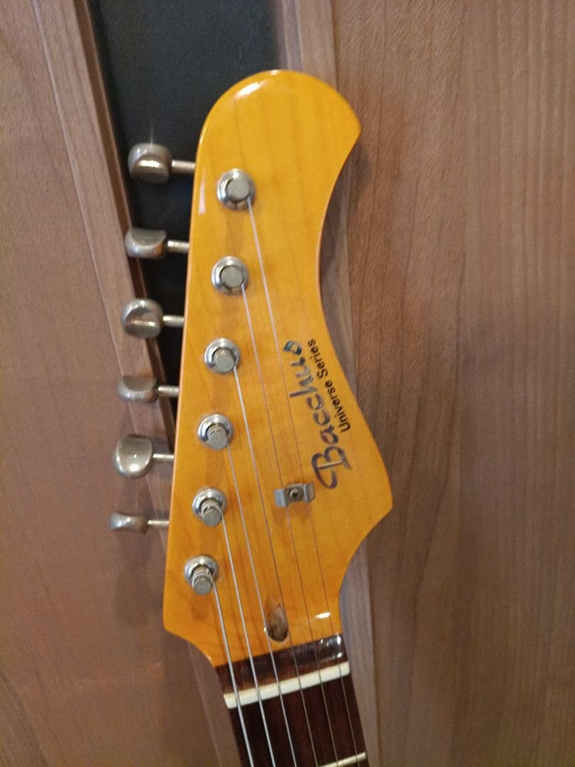 Bacchus　BST-380R エレキギター HSS　旧ロゴ　銀ロゴ
