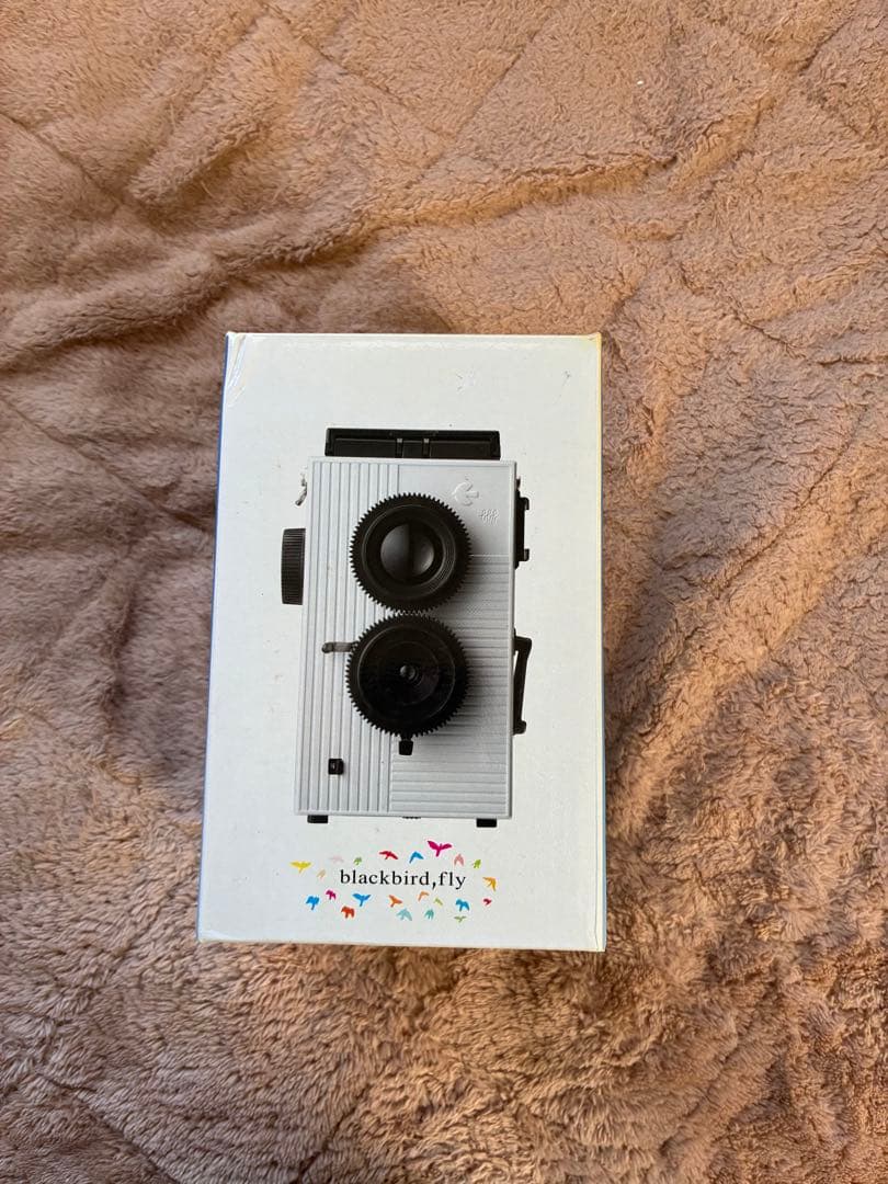 blackbird, fly 二眼 トイカメラ