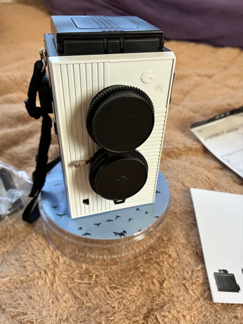 blackbird, fly 二眼 トイカメラ