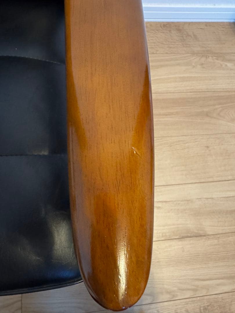 カリモク60 Kチェア 1シーター ブラック ソファ