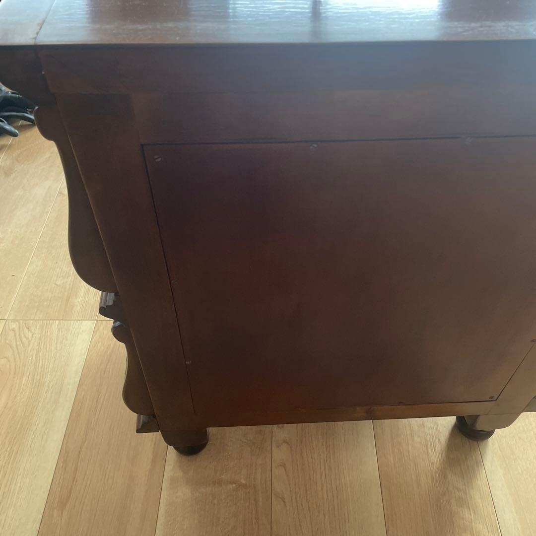 木製ブラウンチェスト バロッサバレンティ