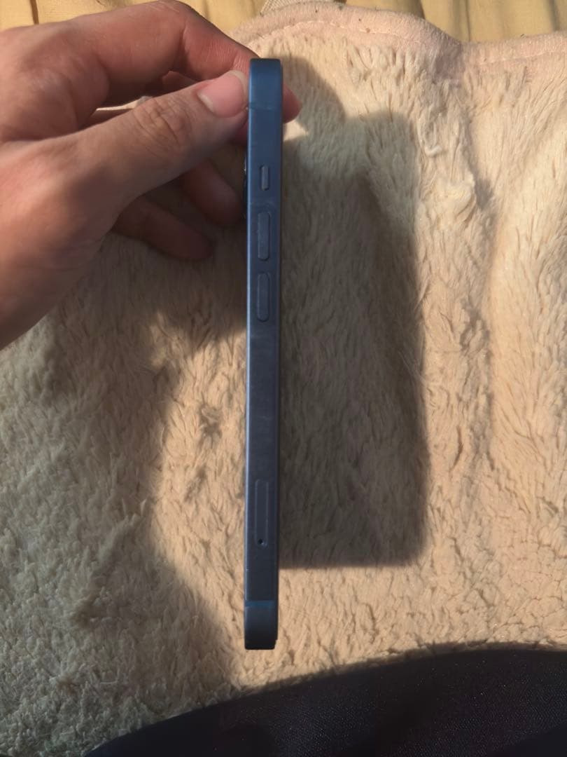 iPhone 13 青色 本体 256GB