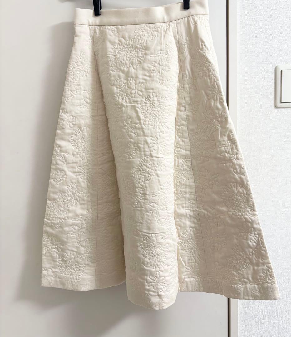 【新品タグ付】プリスティン（PRISTINE）フラワーキルトフレアスカート