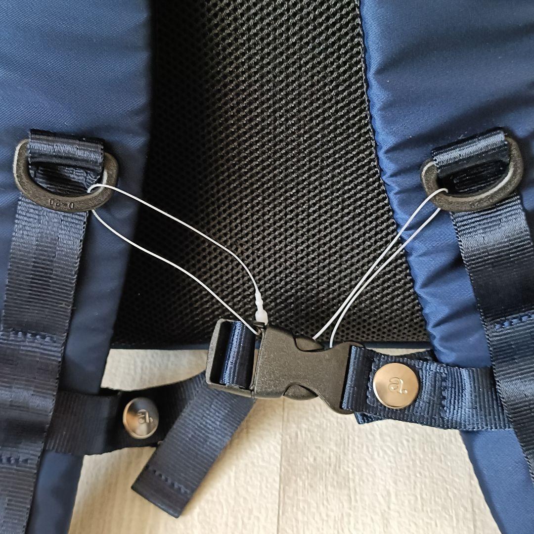 エースジーン ガジェタブル 13L 紺 軽量スリム ビジネスリュック