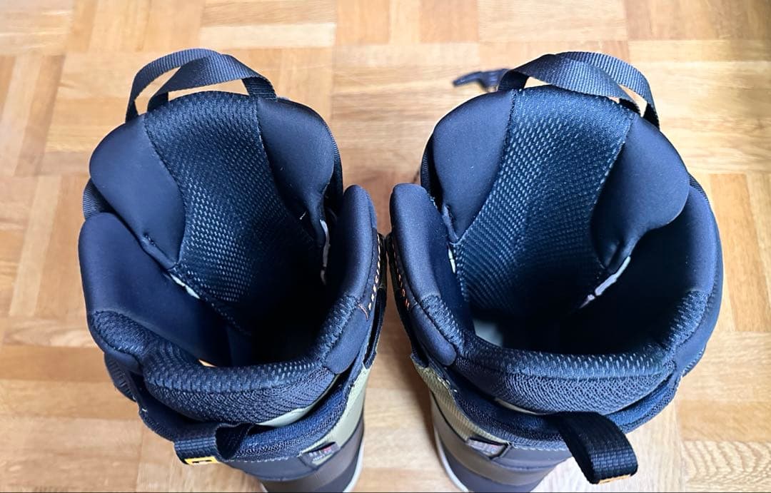 SALOMON スノーブーツ