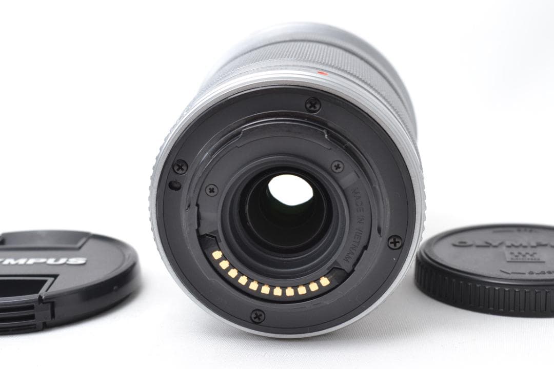 オリンパス　OLYMPUS M.ZUIKO 40-150mm