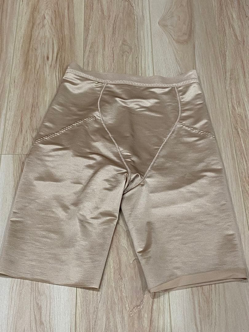 bloom LUXE ビスチェ（G70）&ガードル&ストッキング