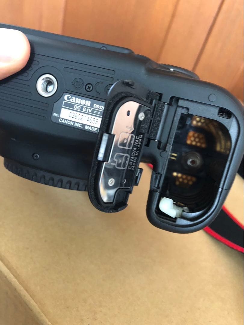 Canon キャノン EOS 60D デジタル一眼レフ カメラ 望遠レンズ付き