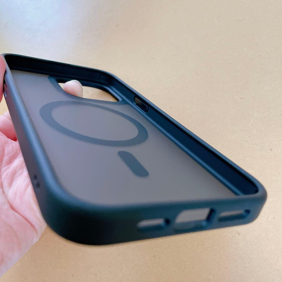 iPhone 15 Pro Max 用 ケースマグネット搭載