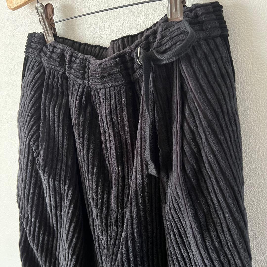 ドゥルカマラ dulcamara 太畝コーデュロイ切替パンツ